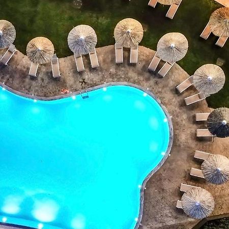Evia Hotel & Suites Marmari  Екстериор снимка