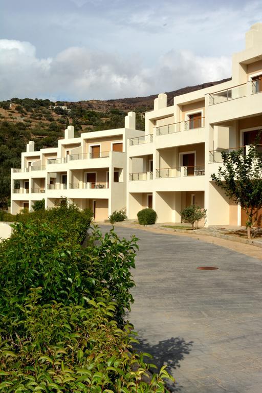 Evia Hotel & Suites Marmari  Екстериор снимка